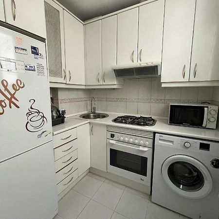 Апартаменты Apartamento Cerca Del Centro De Мадрид Экстерьер фото